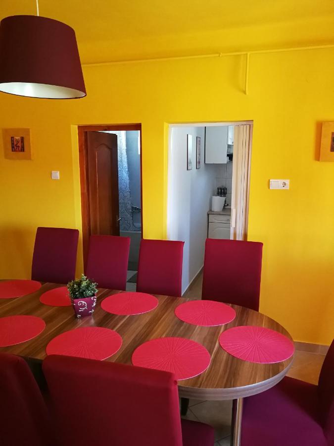 Zso-Ze Apartman Tiszafüred Exterior foto